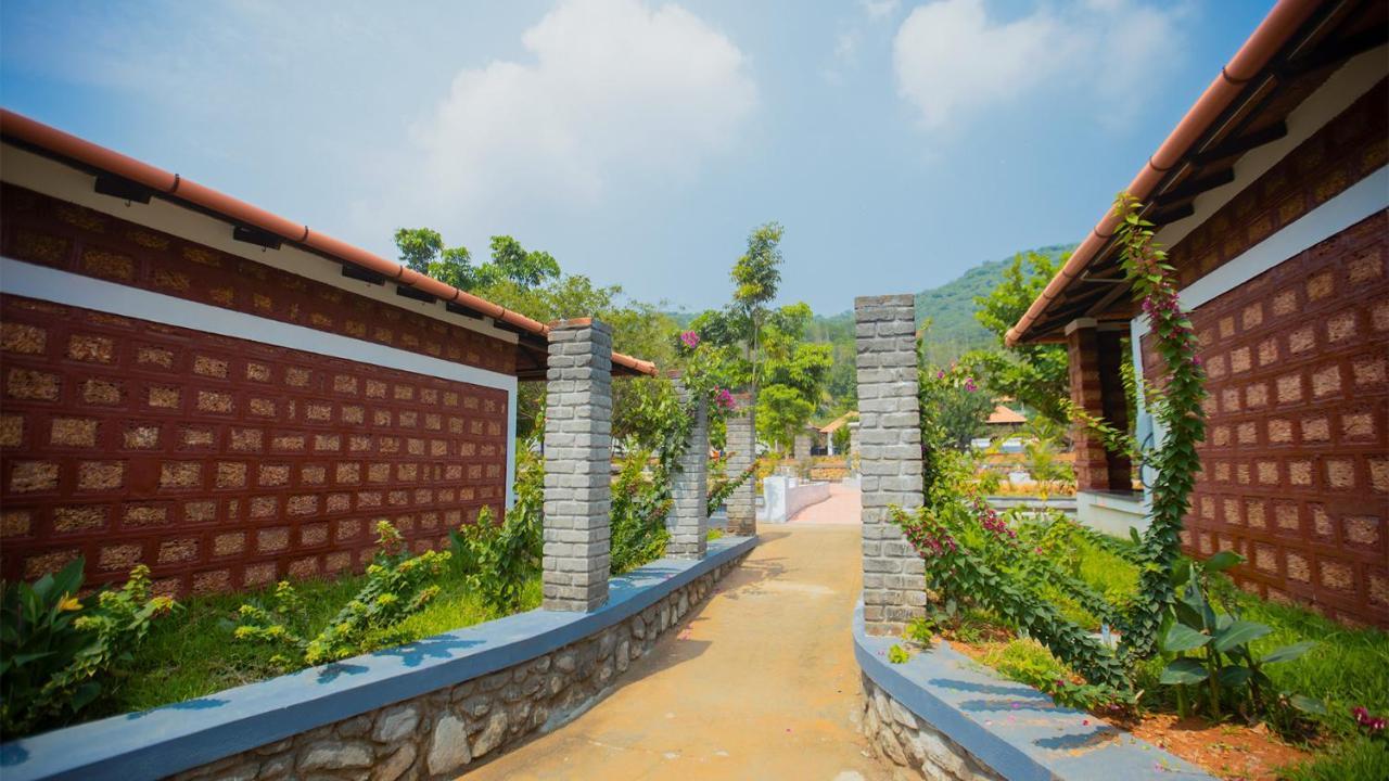 Aara Jungle Resort Coimbatore Zewnętrze zdjęcie